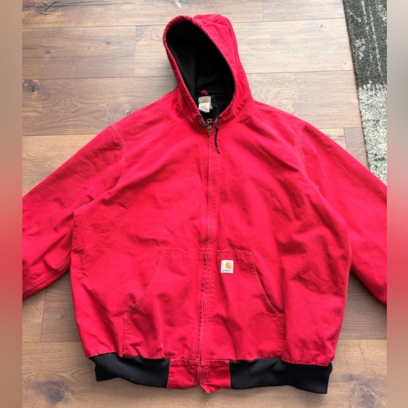 Vintage 90’s Red Carhartt Jacket - Picture 2 of 7